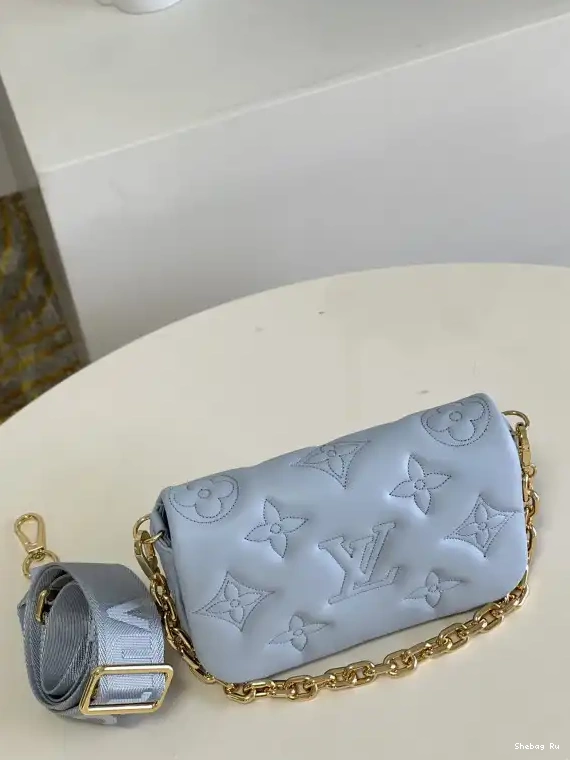 WALLET ON BUBBLEGRAM STRAP VUITTON LOUIS 0702